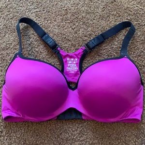 VS PINK push up sports bra in M D/DD